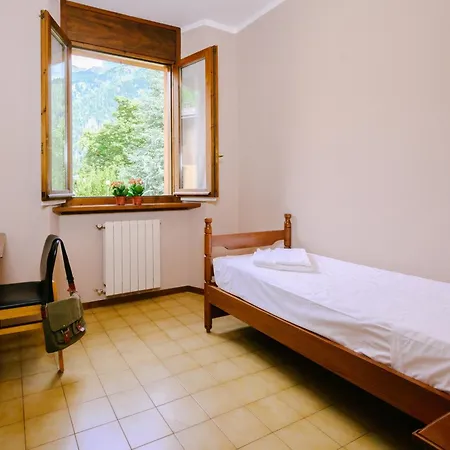 Villa Luzzago Ponte Di Legno Room photo